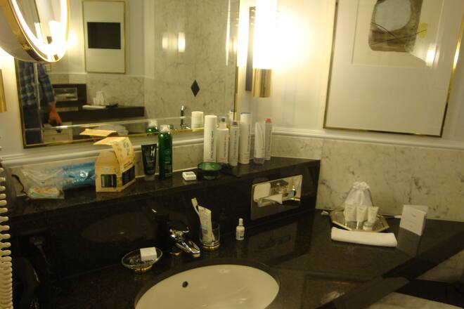 Mister-Schweiz-Kandidaten 2011, Badezimmer Bad Ragaz