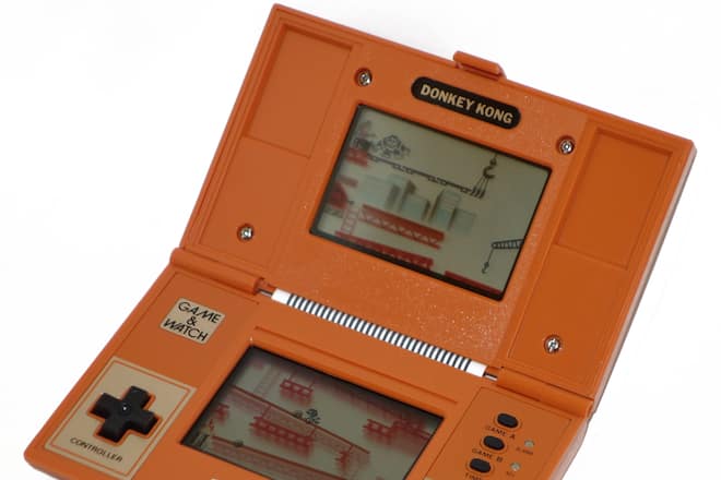 Spielzeug 80er 90er Kindheitserinnerungen Furby, Barbie, Slimey