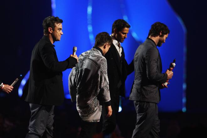 Brit Awards 2011 Take That Robbie Williams Mark Owen Jason Orange Howard Donald Gary Barlow