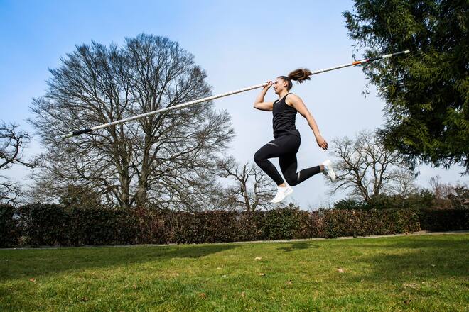Angelica Moser, Schweizer Stabhochspringerin, EM-Gold 2021, 9. März 2021, Andelfingen