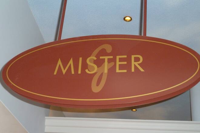 Mister-Schweiz-Kandidaten 2011, Hotelschild Mister Bad Ragaz