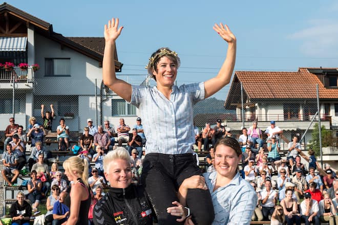 Siebnen, 24. September 2016, Schwingen - Eidg. Frauen- und Meitlischwingfest Siebnen 2016. Schwingerkoenigin 2016, Sonia Kaelin (Egg) (Rolf Eicher/EQ Images)