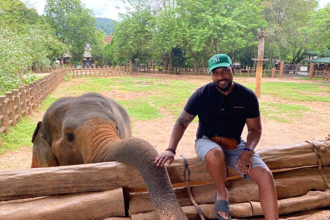Die Elefantenfarm in Kandy stand ebenso auf dem Programm von Sigas dreiwöchiger Reise durch Sri Lanka.
