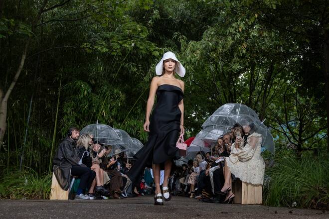 PARIS, FRANCE - SEPTEMBER 25: Bella Hadid walks the runway during the Lanvin Womenswear Spring/Summer 2020 show as part of Paris Fashion Week on September 25, 2019 in Paris, France. (Photo by Peter White/Getty Images)