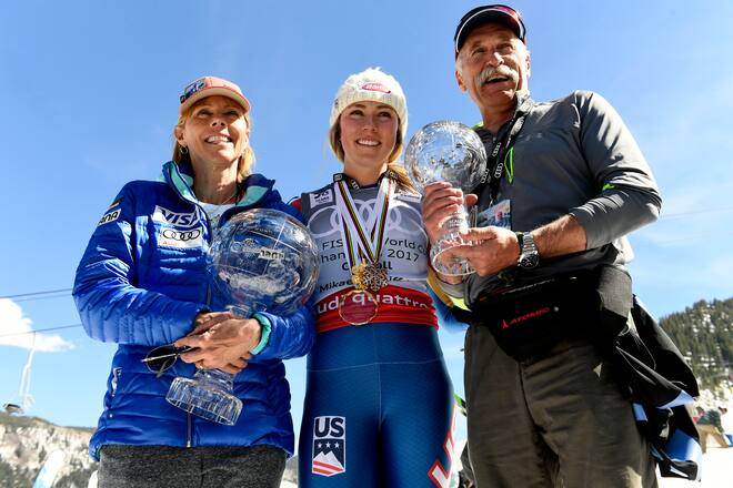 Mikaela Shiffrin mit Mutter Eileen und Vater Jeff 2017