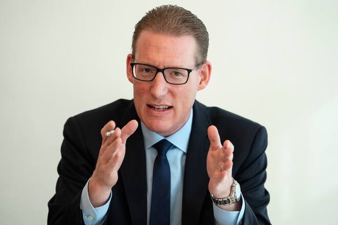 Adrian Wuethrich, Nationalrat und Praesident Travail.Suisse aeussert sich an einer Medienkonferenz, am Dienstag, 30. April 2019, in Bern. Die Arbeitnehmenden- Verbaende sagen Ja zur AHV-Steuervorlage ueber welche das Schweizer Stimmvolk am 19. Mai 2019 abstimmt. (KEYSTONE/Peter Schneider)