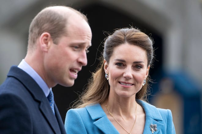 . 27/05/2021. Edinburgh, United Kingdom. Prince William and Kate Middleton, The Duke and Duchess of Cambridge, during the Beating of the Retreat at the Palace of Holyroodhouse in Edinburgh, Scotland, United Kingdom. PUBLICATIONxINxGERxSUIxAUTxHUNxONLY xPoolx/xi-Imagesx IIM-22212-0072