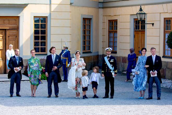 Prinz Julian mit Taufpaten