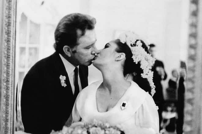 15th March 1964: British film stars Elizabeth Taylor (1932 - 2011) and Richard Burton (1925 - 1984) at their first wedding in Montreal, Canada. They married twice, but both marriages ended in divorce. (Photo by William Lovelace/Evening Standard/Getty Images)