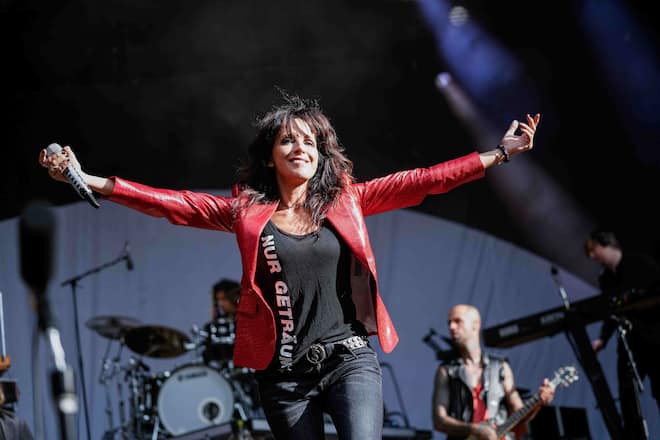 Sängerin Nena rockt die Bühne