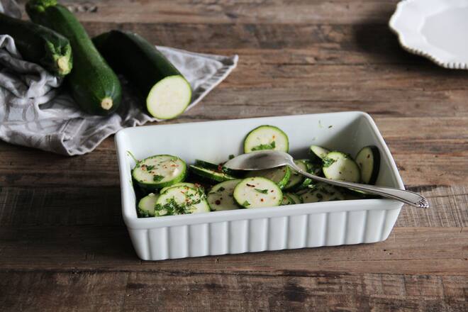 fork and flower X SI Style Rezept: Marinierte Zucchini