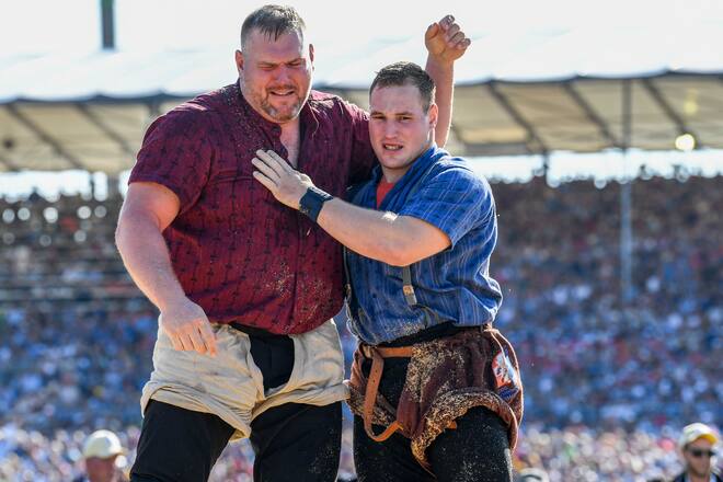 Stucki 25.08.2019; Zug; Schwingen - Eidgenoessisches Schwing- und Aelplerfest 2019; Schlussgang: Joel Wicki gegen Christian Stucki (Toto Marti/Blick/freshfocus) --------------------------------------------------------------------- ACHTUNG REDAKTIONEN: KEINE ABONNEMENTS, ES GELTEN DIE PREISEMPFEHLUNGEN DES SAB - MANDATORY CREDIT, EDITORIAL USE ONLY, NO SALES, NO ARCHIVES ---------------------------------------------------------------------