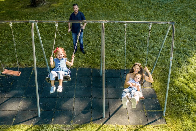 Kiki Maeder und Familie