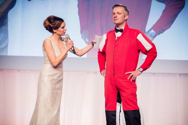 Sara Hildebrand mit Rainer Maria Salzgeber, 2015