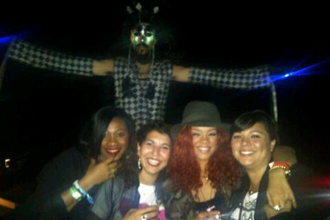 Coachella Festival 2011 Rihanna Twitter