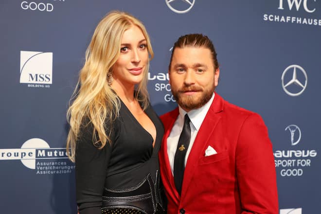 Alana Netzer, Baschi