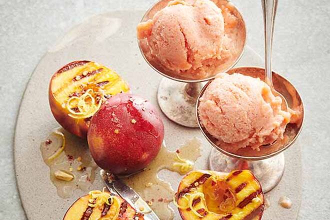 Nektarinen Betty Bossi