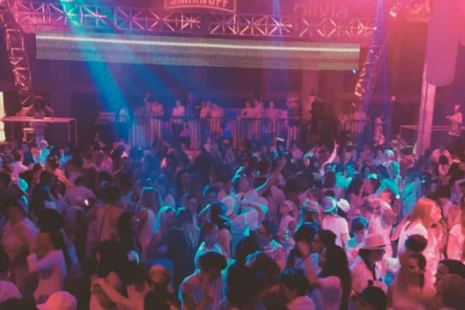 Lesben Party Lady Gaga Palm Springs Instagram Dinah Shore