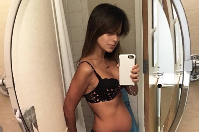 Hilaria Baldwin Instagram nicht mehr schwanger nach Geburt 3. Baby Foto