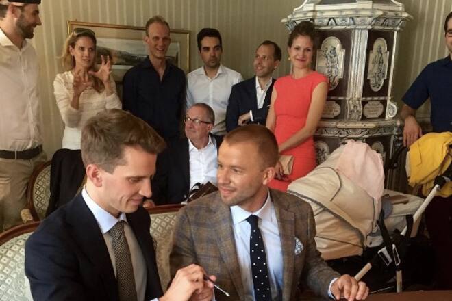 Jonny Fischer Hochzeit Geburtstag Facebook Instagram