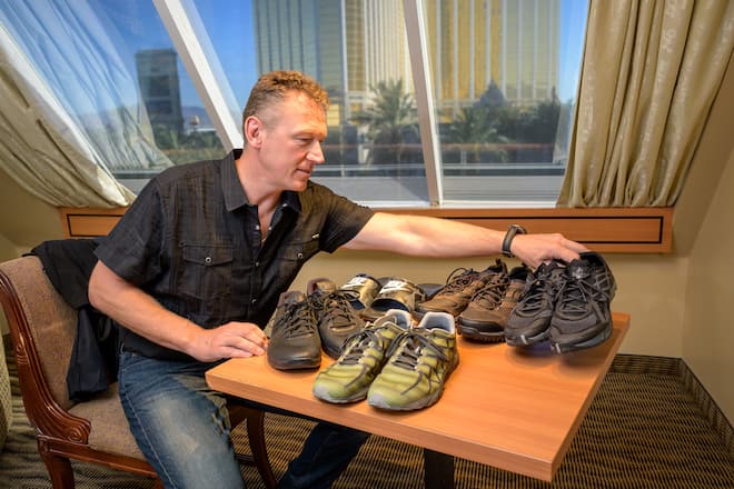 Schwinger Remo Kaeser verbringt seine Ferien mit Freundin Rebecca Merlo und seinen Eltern Adrian und Lisa Kaesr in den USA. In Las Vegas. Bild © Remo Naegeli