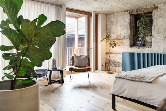 GRUEN 03/21 Walensee Quinten, Switzerland - July 1, 2021. B&B Tremondi mit kulinarischen Highlights July 1, 2021 in Quinten. CREDIT: Flurina Rothenberger for Die Zeit.