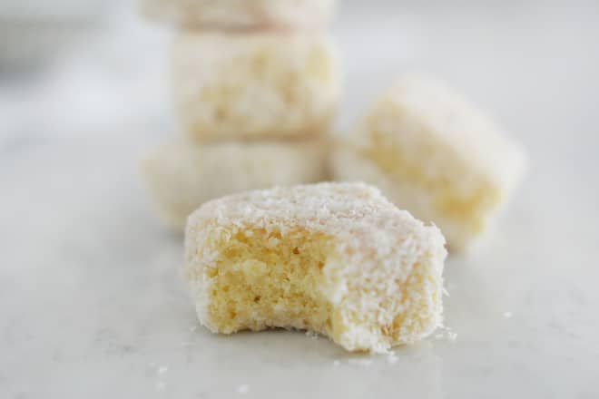 fork and flower x SI Style - Rezept: Kokosschnittchen