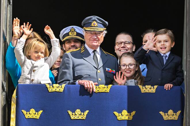 König Carl Gustaf mit Familie
