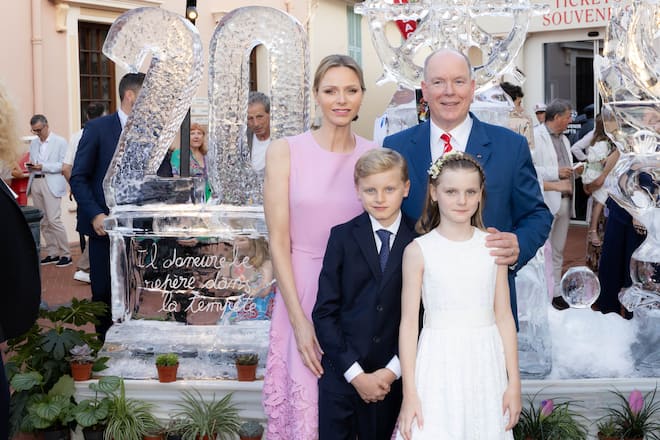 Fürstin Charlene Fürst Albert Prinz Jacques Prinzessin Gabriella