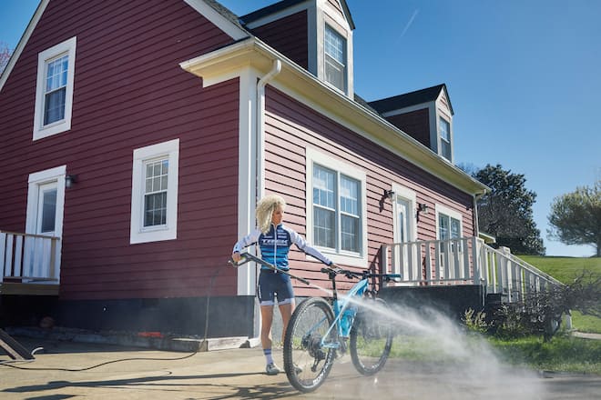 Jolanda Neff Jolanda in North Carolina Hair and Make up: Veronika Rabova