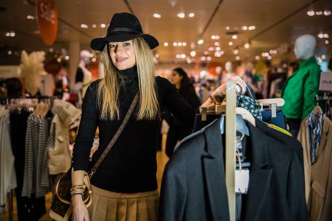 Christa Rigozzi Shopping Cembra