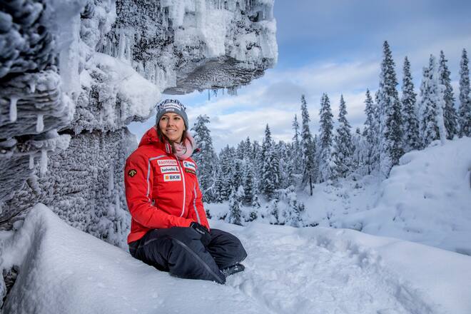 Wendy Holdener bei Wasserfall Ristafallet. SkAlpine Ski Weltmeisterschaft 2019 in Are, Schweden. Aufgenommen am 10.02.2019 in Are ©David Birri
