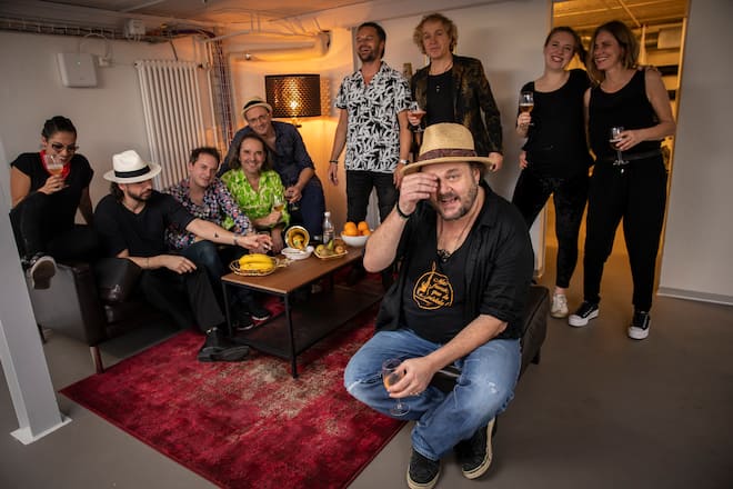 Büne Huber, Patent Ochsner