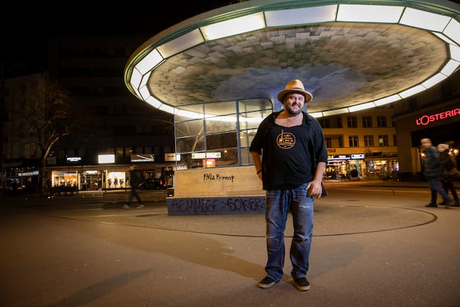 Büne Huber, Patent Ochsner