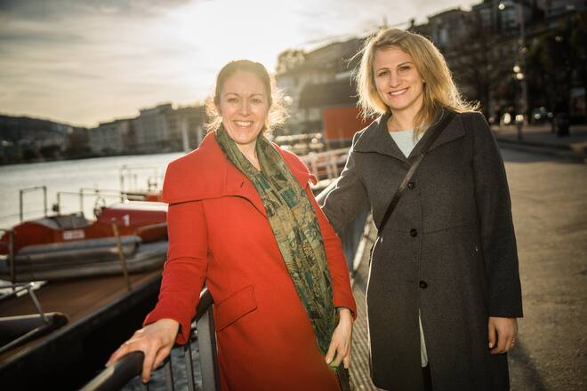 Gewinnerin Shopping Cembra Wettbewerb Jeannine Grendelmeier und Freundin