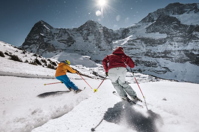 Kleine Scheidegg Skifahrer von hinten