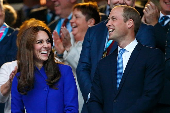 Kate Middleton trägt Reiss