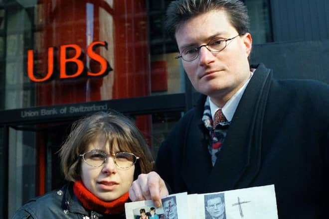 Christoph Meili Whistleblower Bild mit Akten