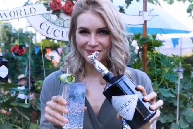 Sylwina Spiess Instagram Gin