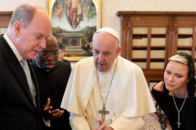 Fürst Albert, Fürstin Charlène, Papst Franziskus