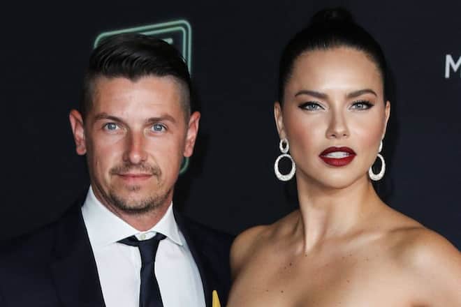 Adriana Lima und Andre Lemmers sind seit Sommer 2021 offiziell ein Paar.
