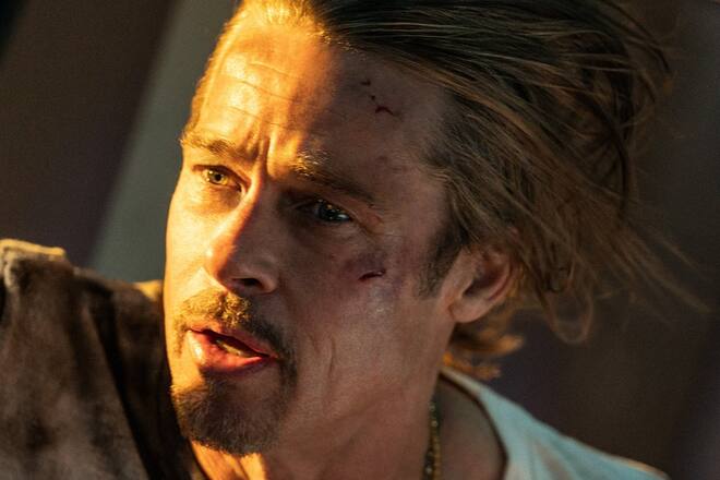 Brad Pitt als geschundener Zuggast in "Bullet Train".