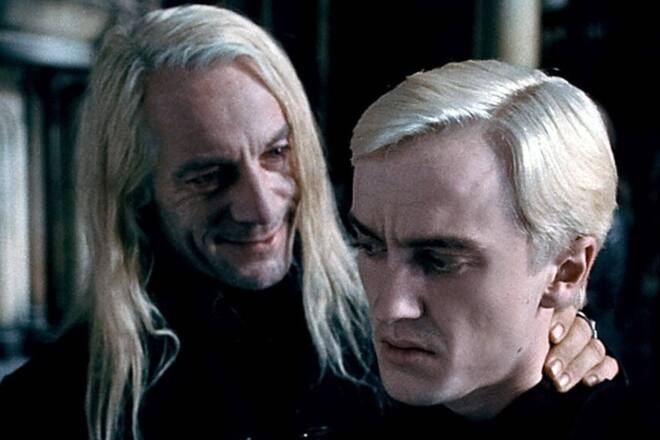 Jason Isaacs (l.) und Tom Felton als diabolisches Vater-Sohn-Gespann Lucius und Draco Malfoy in "Harry Potter".