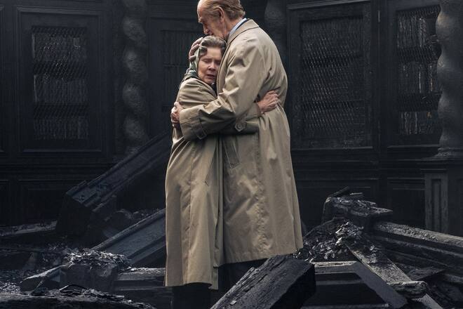Imelda Staunton als Queen Elizabeth II. und Jonathan Pryce als Prinz Philipp in der neuen «The Crown»-Staffel.