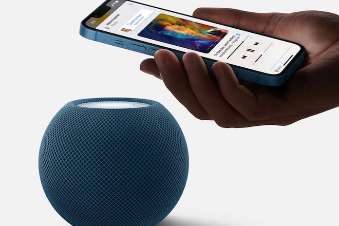 Nutzerinnen und Nutzer können unter anderem über den HomePod mini und das iPhone auf Siri zugreifen.