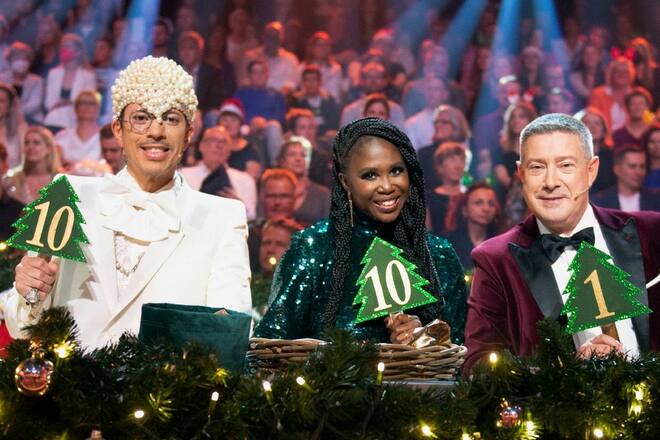 Auch in der grossen Weihnachtsshow von «Let's Dance» sitzen sie wieder in der Jury: Jorge González, Motsi Mabuse und Joachim Llambi.