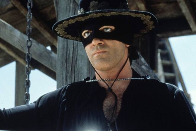Hollywood-Star Antonio Banderas verkörperte den degenschwingenden Maskenmann Zorro zweimal. Er übernahm die Rolle 1998 in «Die Maske des Zorro» von Anthony Hopkins. Nun hat Banderas sich seinerseits einen Nachfolger überlegt.