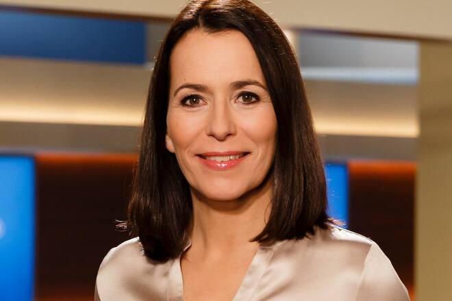 Anne Will moderiert den nach ihr benannten Sonntagstalk erst wieder im kommenden Jahr.