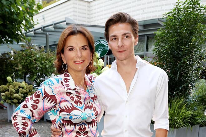 Claudia Obert im Sommer mit ihrem Max.