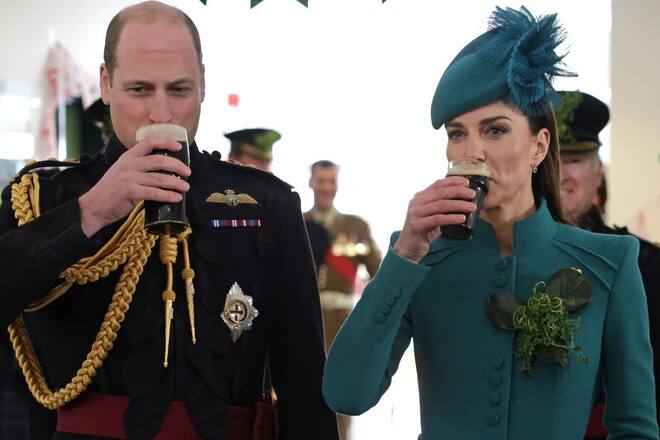 Prinz William und Prinzessin Kate haben sich nach der Parade ein Guinness verdient.
